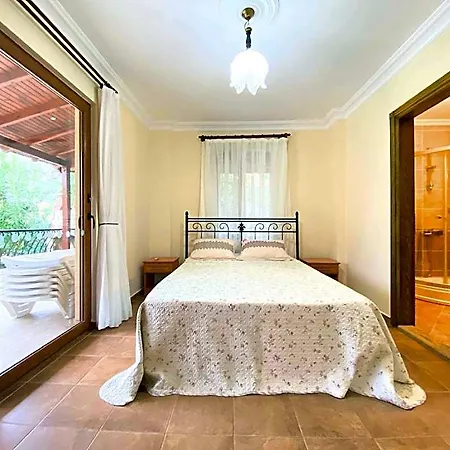 מלון Lochville 2 Bedroom With Private Pool דליאן