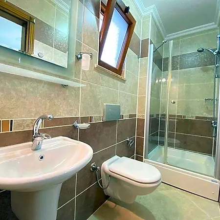 מלון Lochville 2 Bedroom With Private Pool